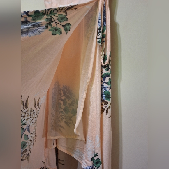 Dex Floral High-Low midi Wrap Dress medium pink v-neck ruffle - Picture 6 of 9